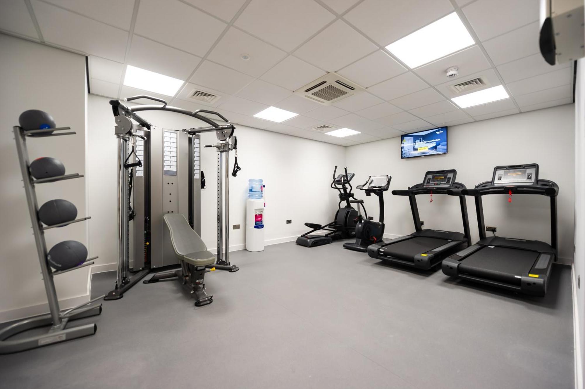 Staycity Waterfront Apart-hotel