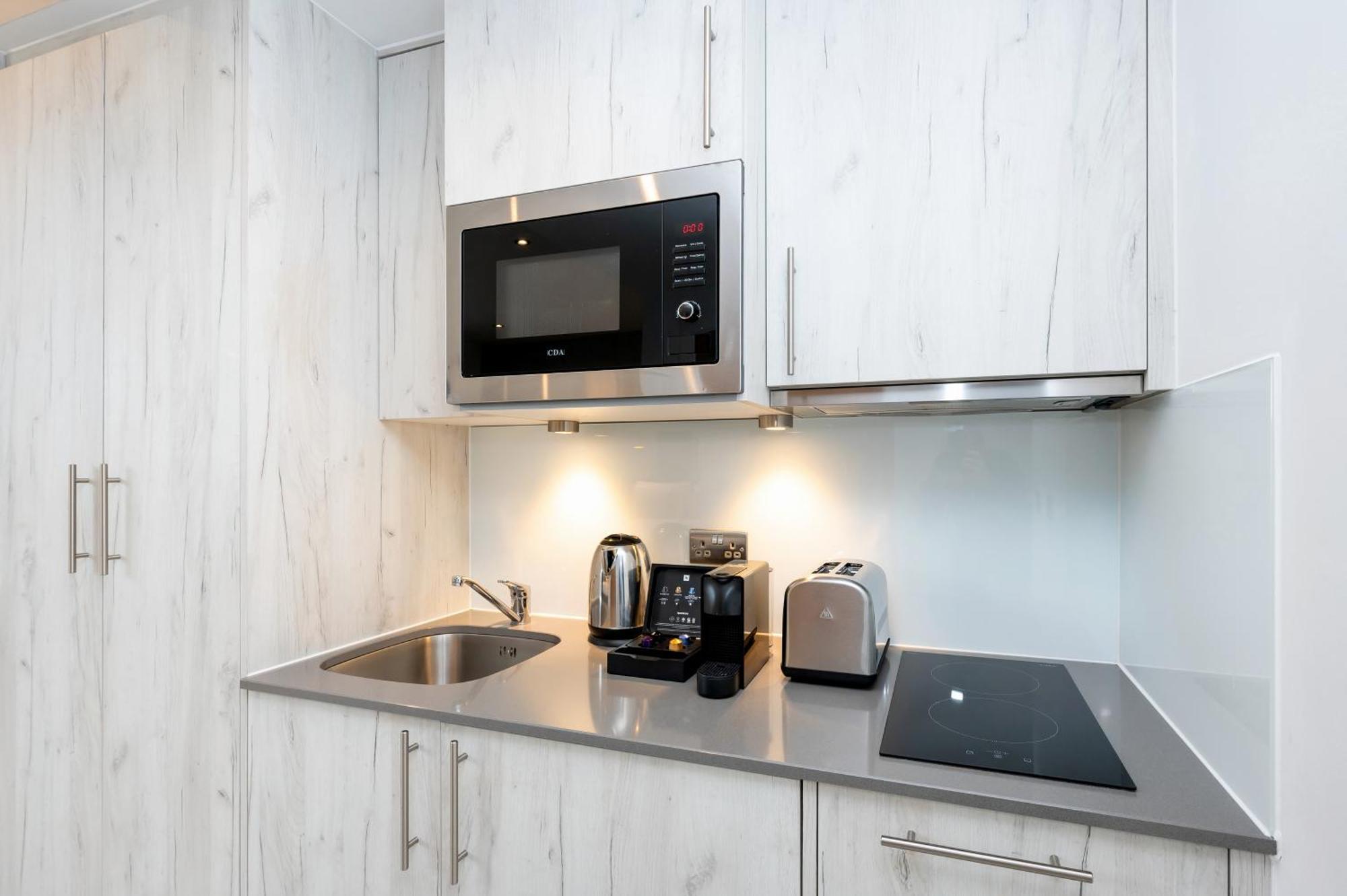 Apart-hotel Staycity Waterfront 4*