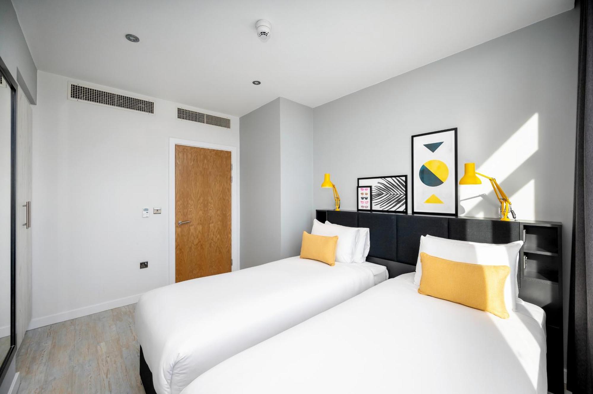 Apart-hotel Staycity Waterfront 4*