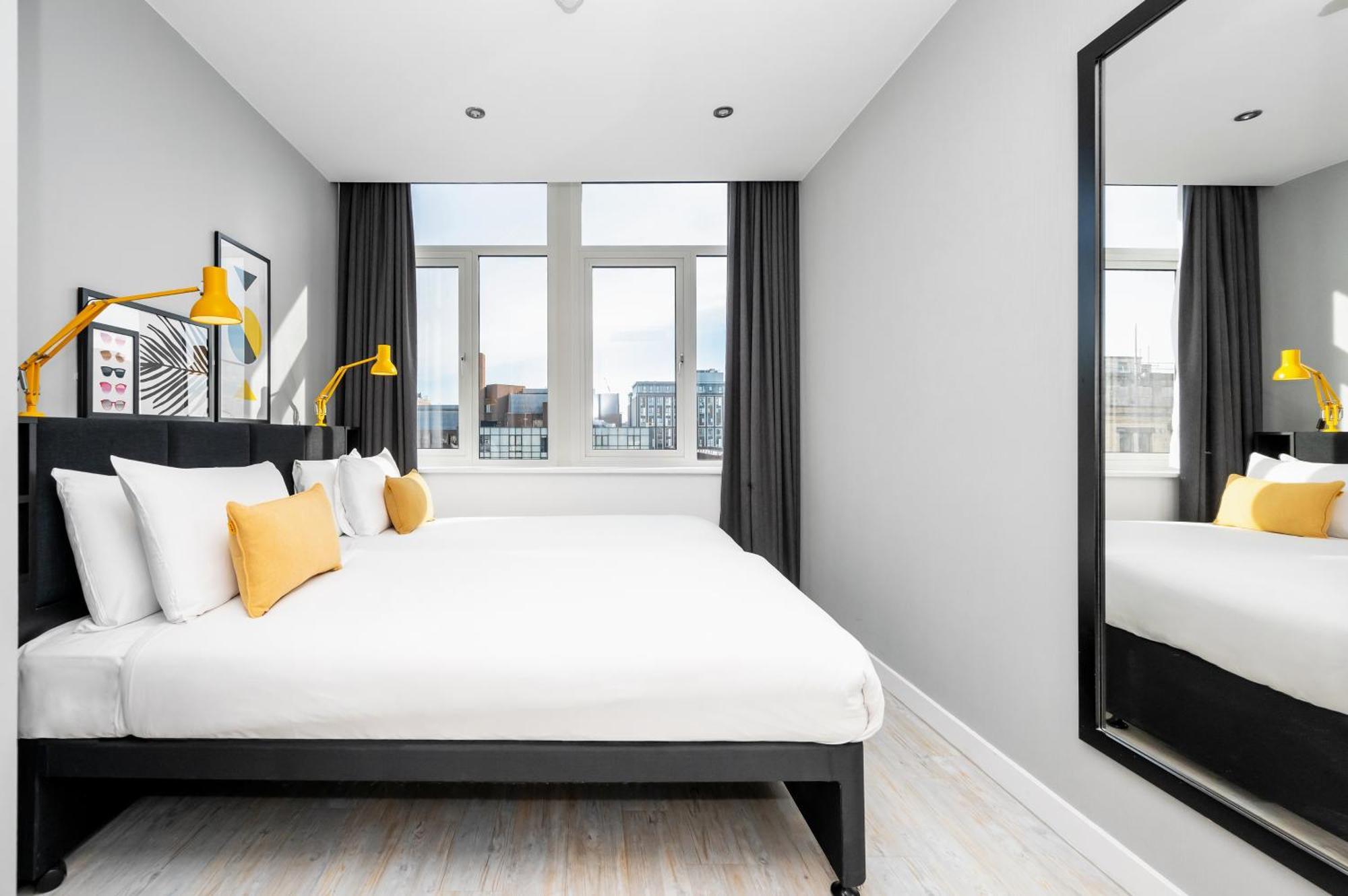 Aparthotel Staycity Waterfront